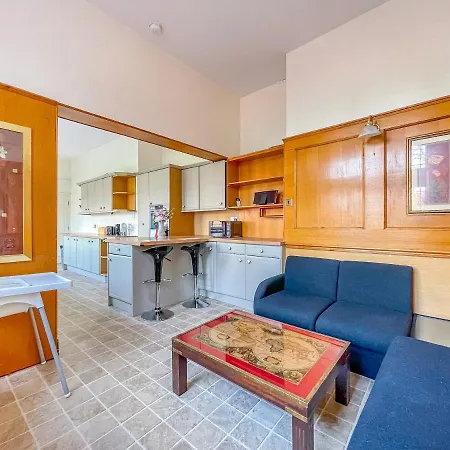 *re9bc* For Your Relaxed & Cosy + Free Parking + Free Fast Wifi * Leeds (West Yorkshire)