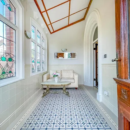 *re9bc* For Your Relaxed & Cosy + Free Parking + Free Fast Wifi * * Leeds